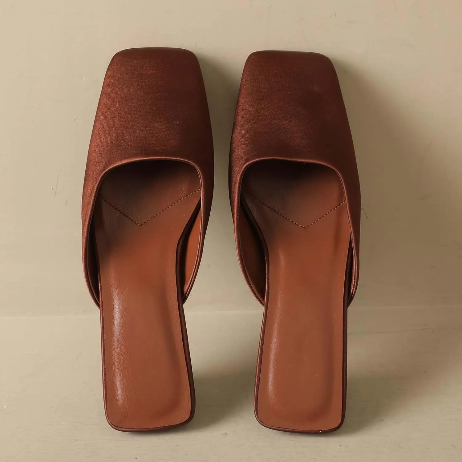 Low Heels for Women Closed Square Toe Heels Slip on Mules Satin Sandals Wedding Party Dance Shoes Casual Summer Pumps